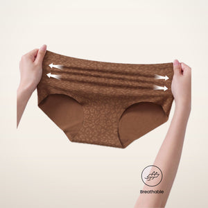 Esme Leopard Smoothing Briefs · Set of 6 | Velvetella