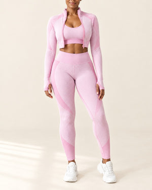 Seamless 3-Piece Set in Pink – front | Velvetella