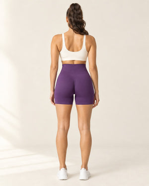Seamless Scrunch Short in Dark Purple – back | Velvetella