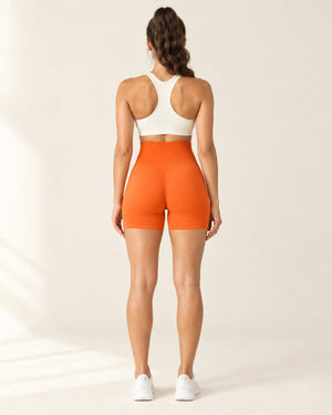 Seamless Scrunch Short in Orange – back | Velvetella