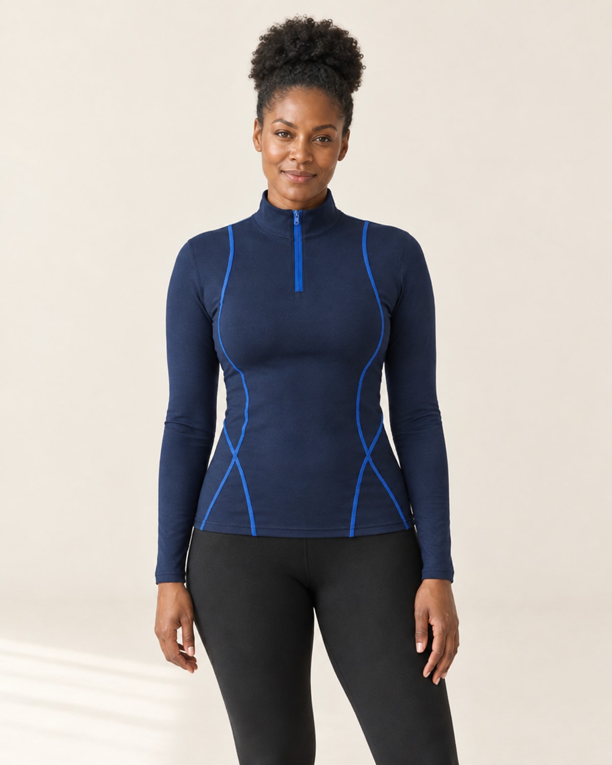 AirMove Half-Zip Pullover in Navy Blue – front | Velvetella