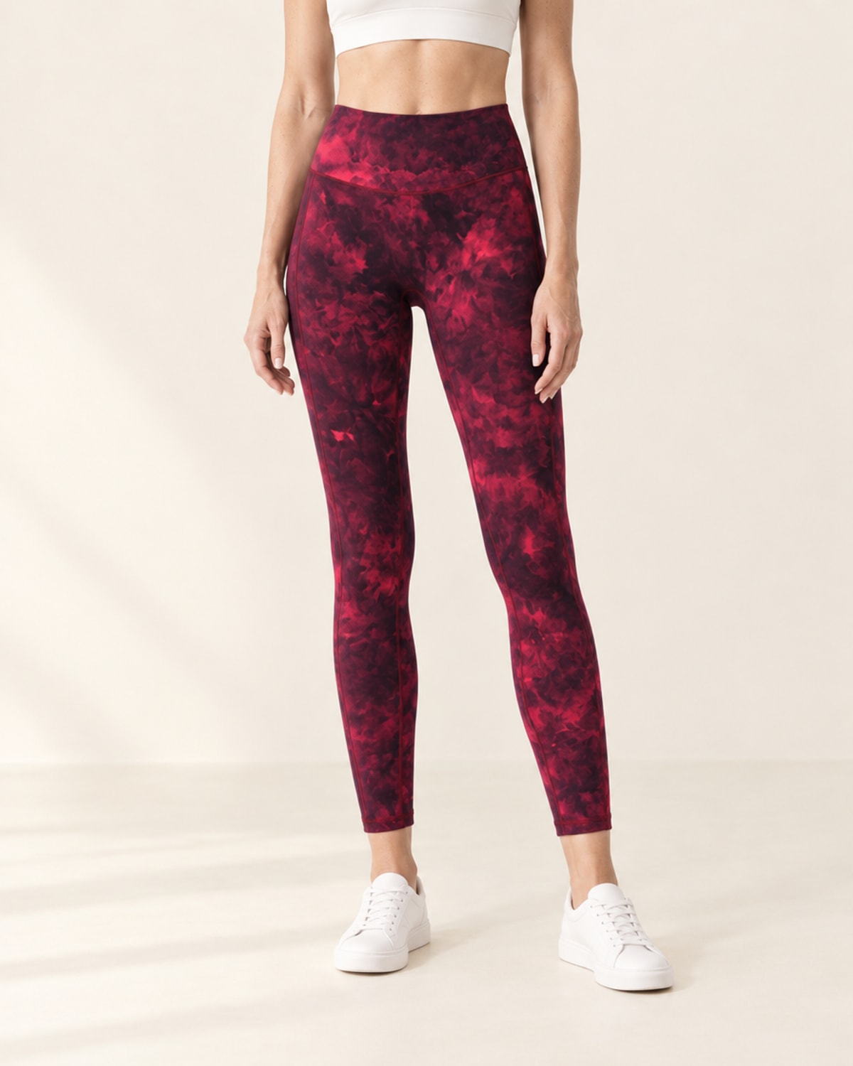CloudSoft Skin-Touch Legging in Red – front | Velvetella