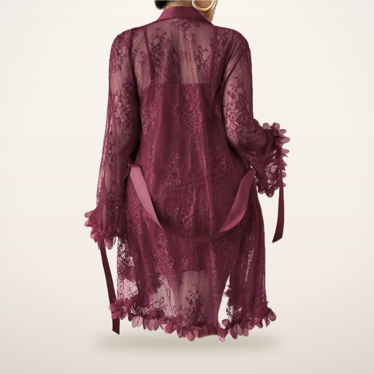 Amelie Curve Lace Nightgown & Sheer Robe Set | Velvetella