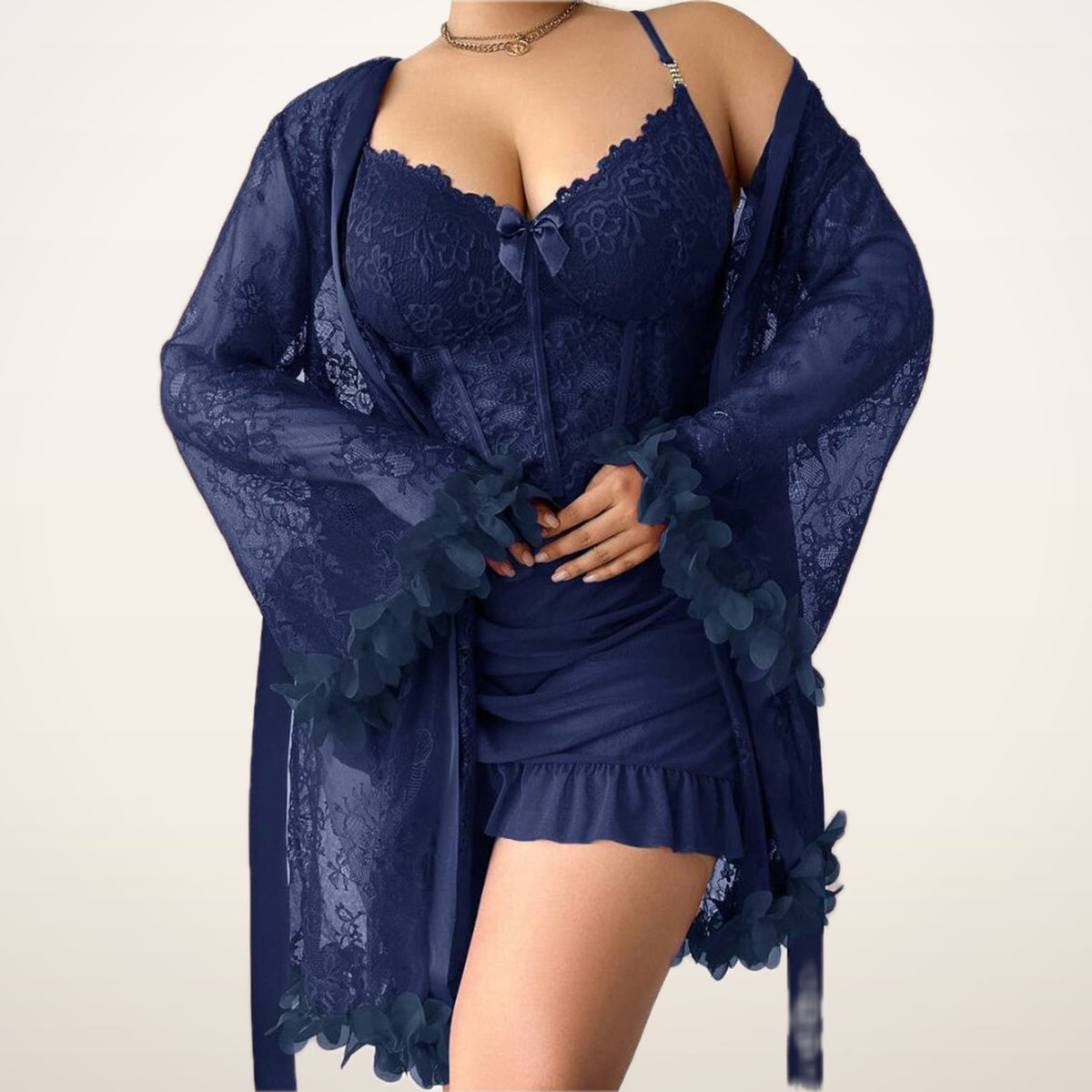Amelie Curve Lace Nightgown & Sheer Robe Set | Velvetella