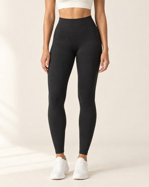 Sculpt Lift Legging in Black – front | Velvetella
