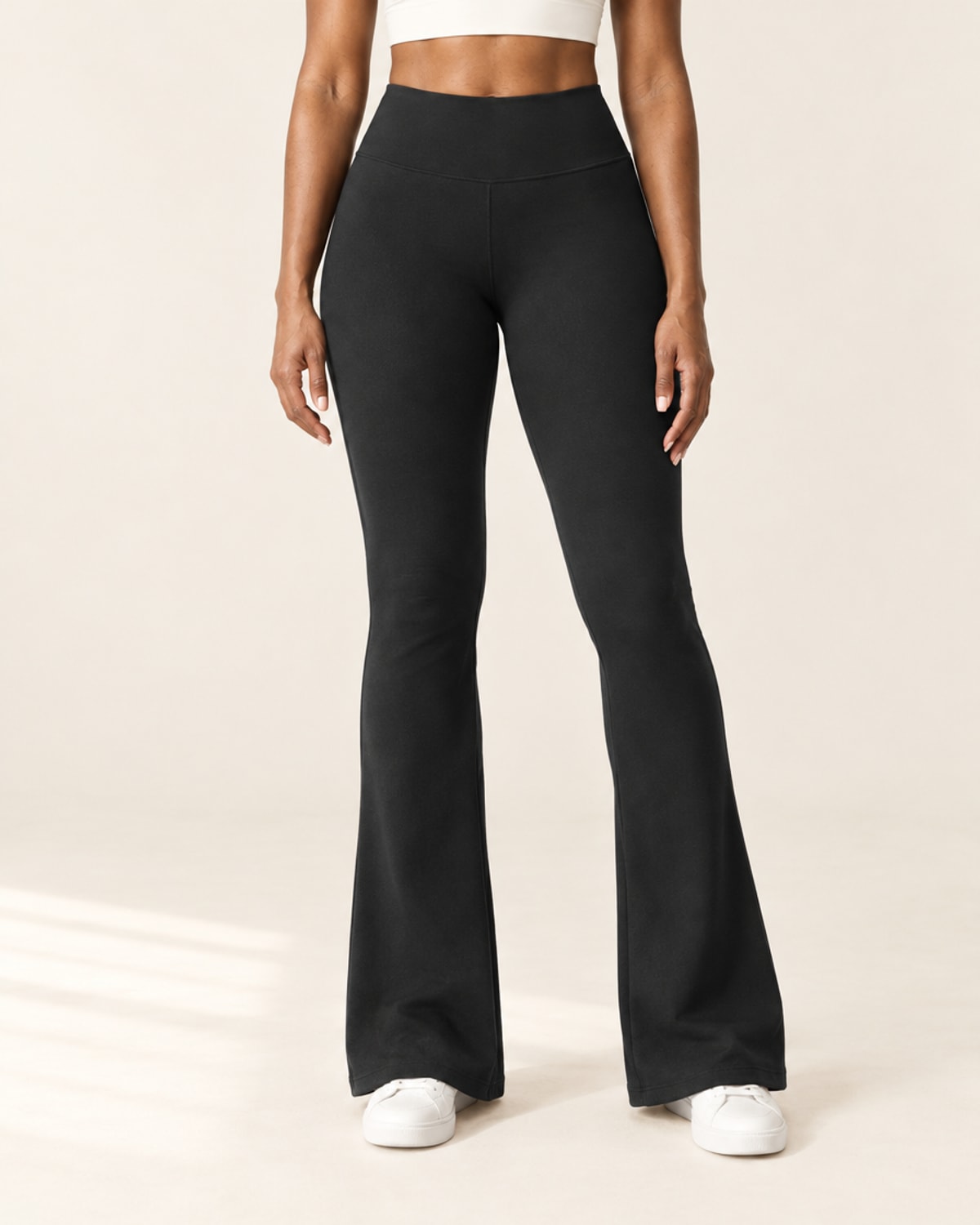 Sculpt Scrunch Flare Pant with Pockets in Black – front | Velvetella