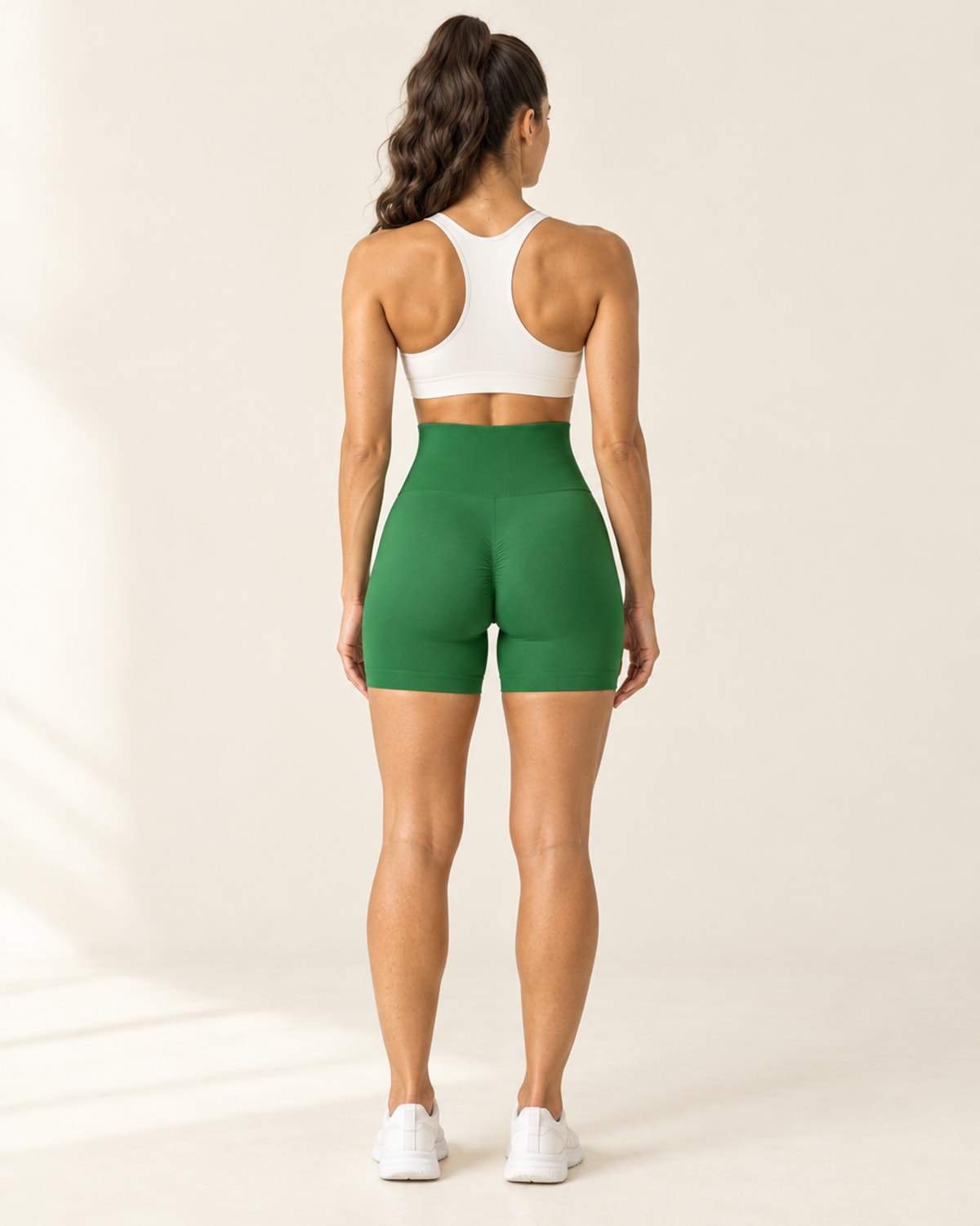 Seamless Scrunch Short in Dark Green – back | Velvetella