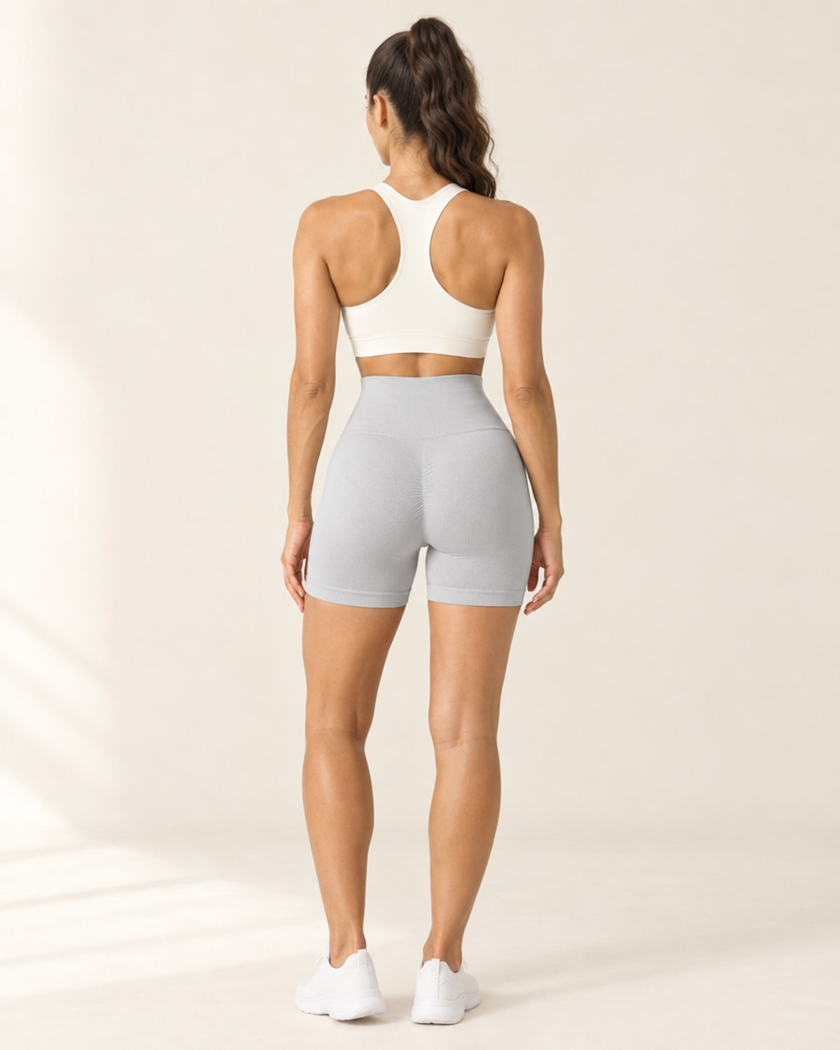 Seamless Scrunch Short in Light Gray – back | Velvetella