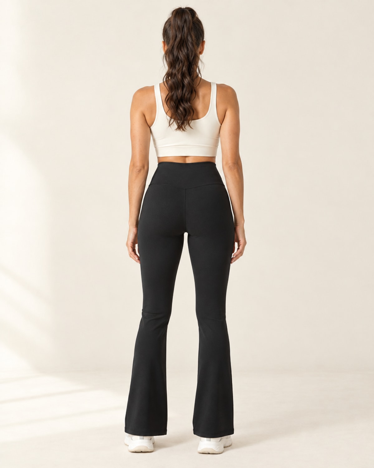 Studio Pocket Bootcut Pant in Versatile Black – back | Velvetella