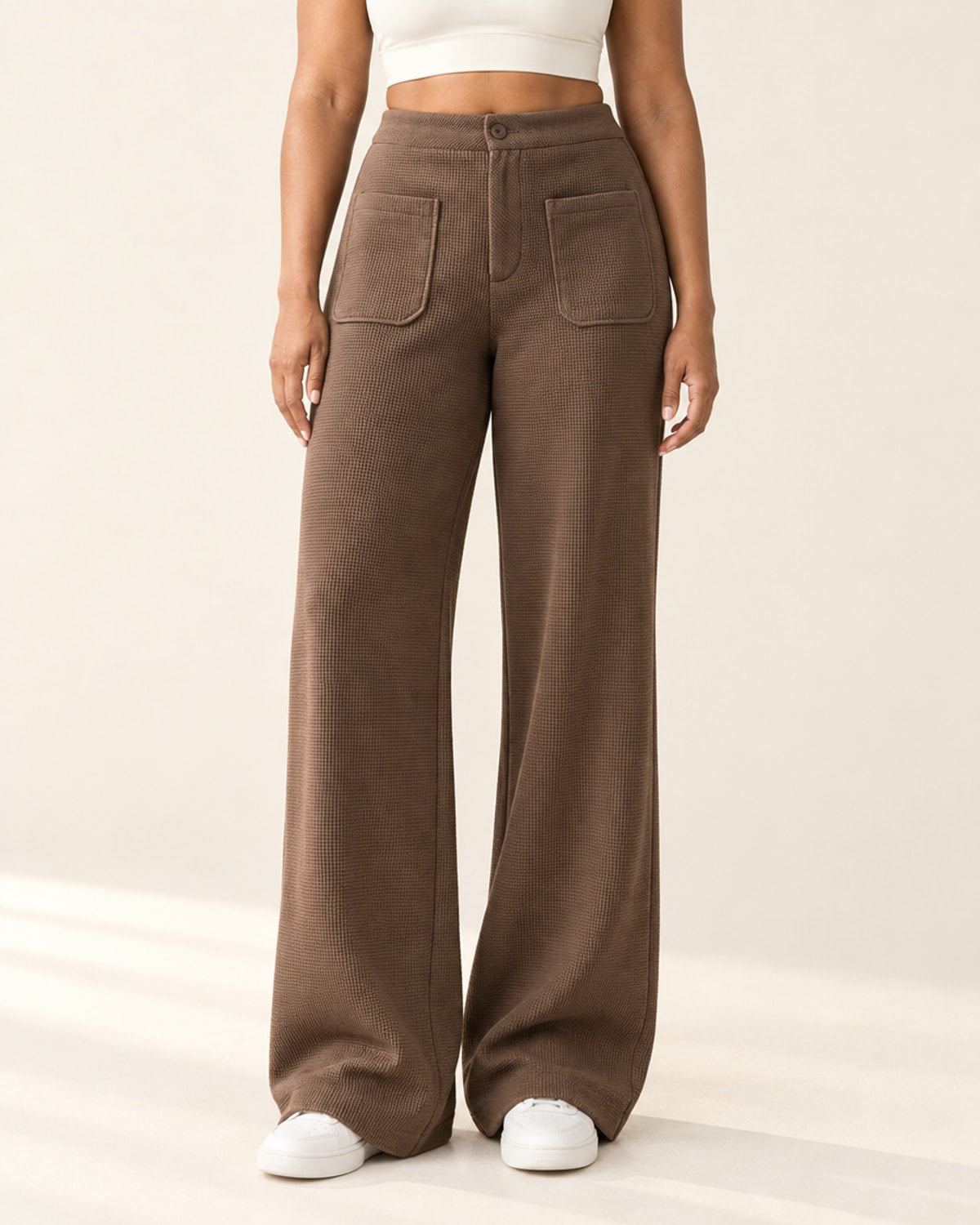 Studio Waffle Wide-Leg Pant in Brown – front | Velvetella