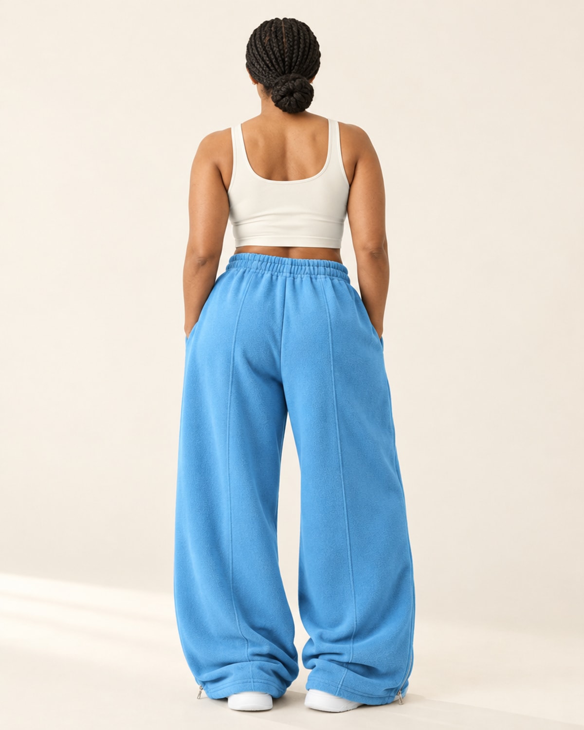Studio Wide-Leg Sweatpant in Azure – back | Velvetella