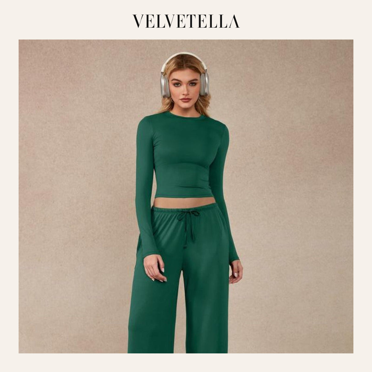 Women’s 2-Piece Activewear Set: Long-Sleeve Crop Top & Wide-Leg Pants | Stretchy Yoga/Workout/Running Clothes | Velvetella